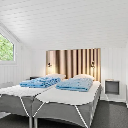 Holiday home Stunning In With Sauna