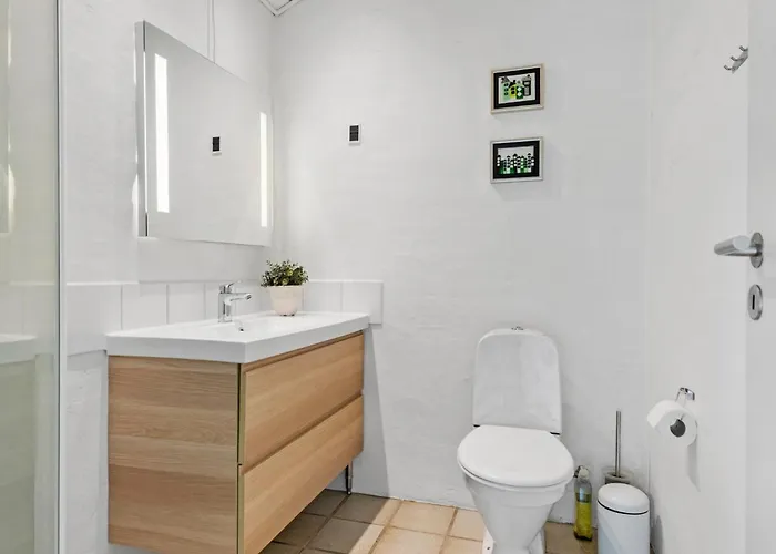 Stunning In With Sauna Norre Nebel